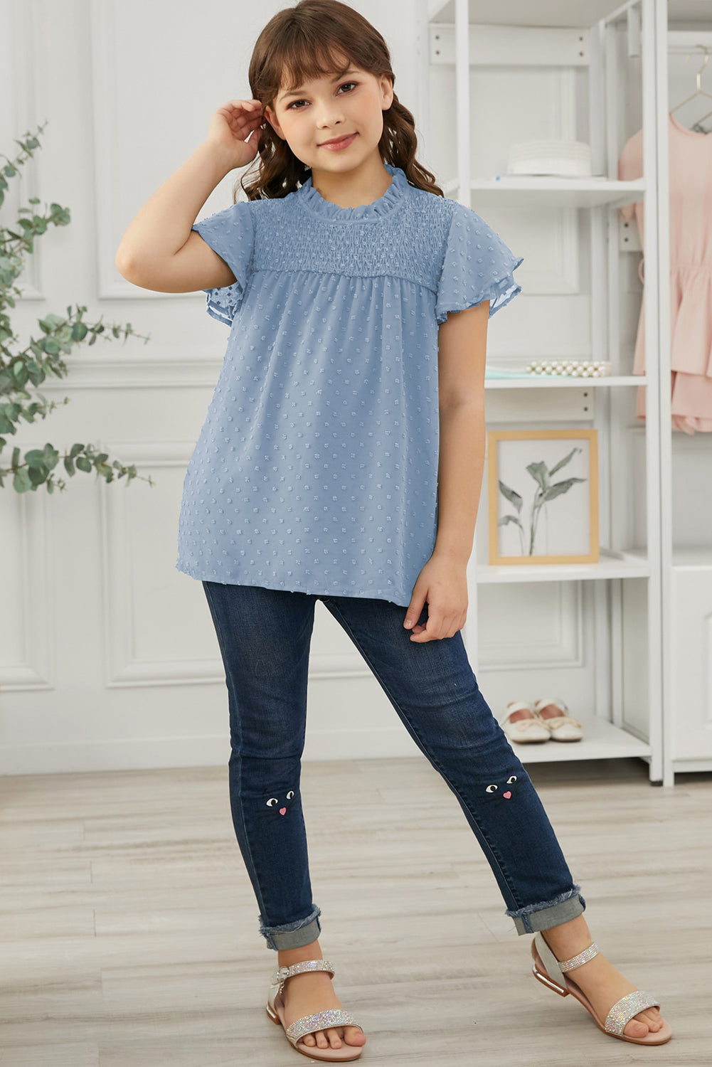 Blusa de manga volante con fruncido de lunares suizos para niñas