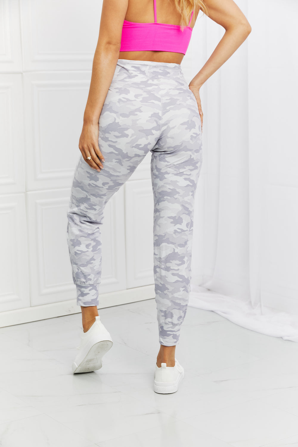 Leggings Depot On The Go Joggers ajustados de tamaño completo