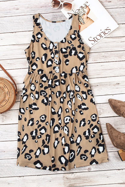 Vestido sin mangas con botones de leopardo