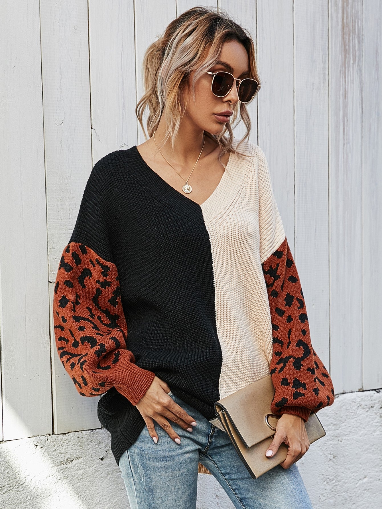 Suéter estilo túnica con cuello en V y bloque de color de leopardo