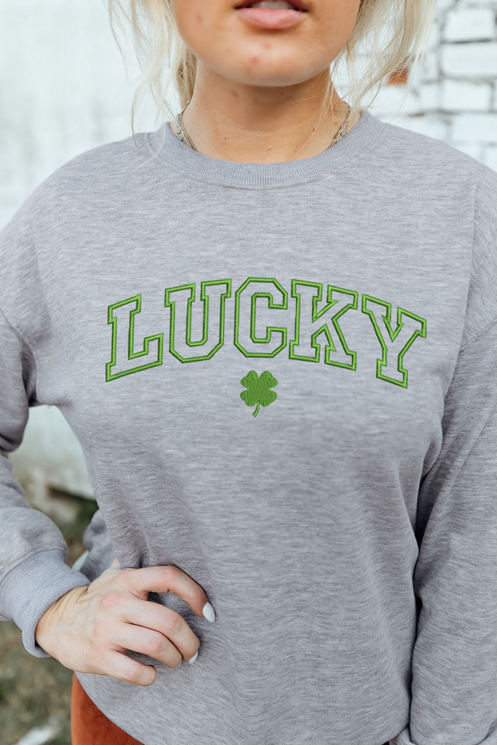 LUCKY Sudadera con hombros caídos