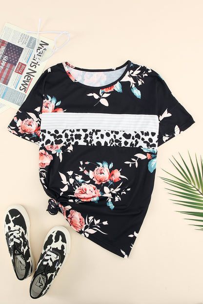 Camiseta floral de manga corta con cuello redondo