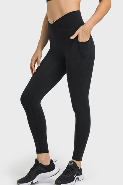 Leggings de yoga con cintura en V y bolsillos