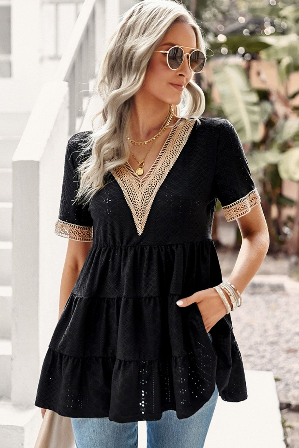 Contrast Short Sleeve Tiered Blouse