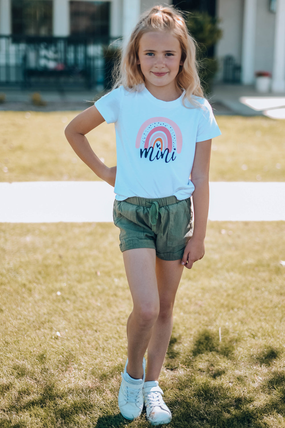 Camiseta estampada con cuello redondo para niñas