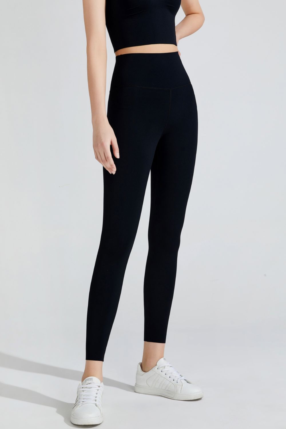 Leggings deportivos con pretina ancha