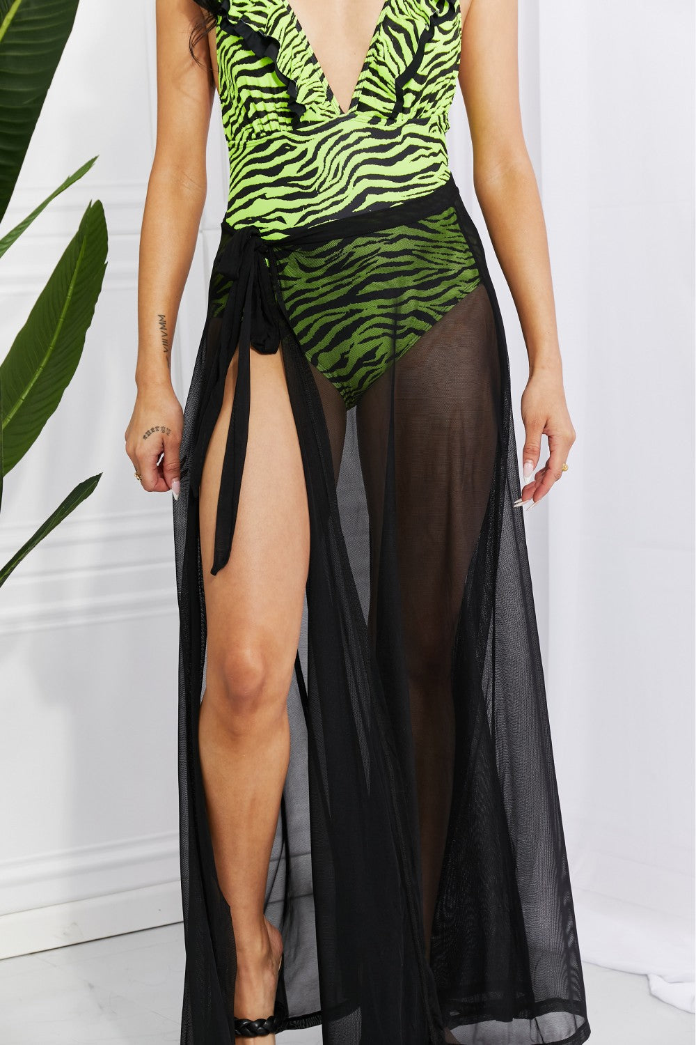 Marina West Swim Beach Is My Runway Mesh Wrap Maxi Cover-Up Falda