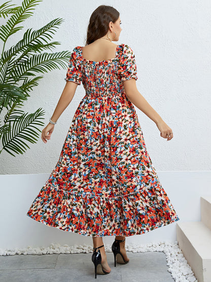 Vestido de cuello cuadrado con fruncido floral de talla grande