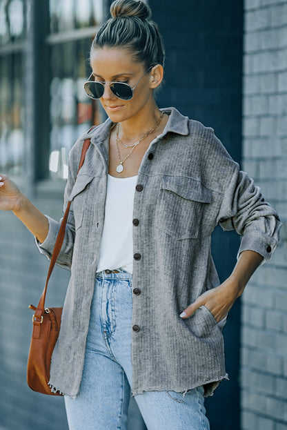 Chaqueta tipo camisa texturizada con botones y bolsillos