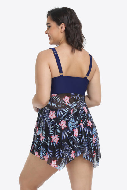 Traje de baño de dos piezas con dobladillo asimétrico floral en dos tonos de talla grande