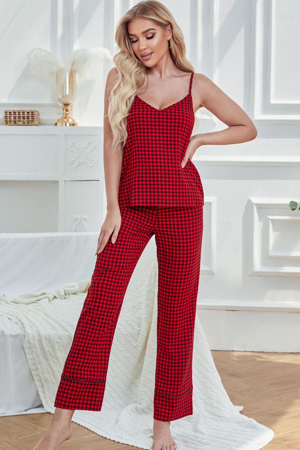 Conjunto de camisola con escote en V y pantalones atados