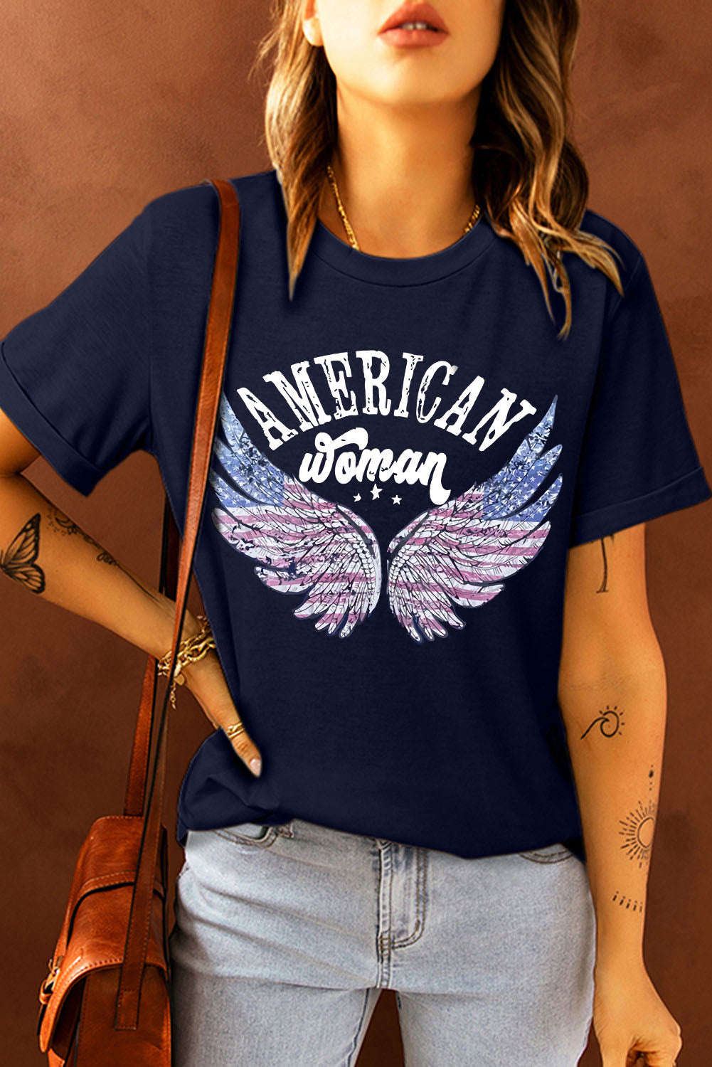 Camiseta estampada con cuello redondo AMERICAN WOMAN