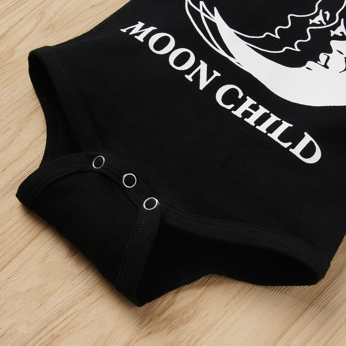 Body gráfico con cuello redondo de MOON CHILD