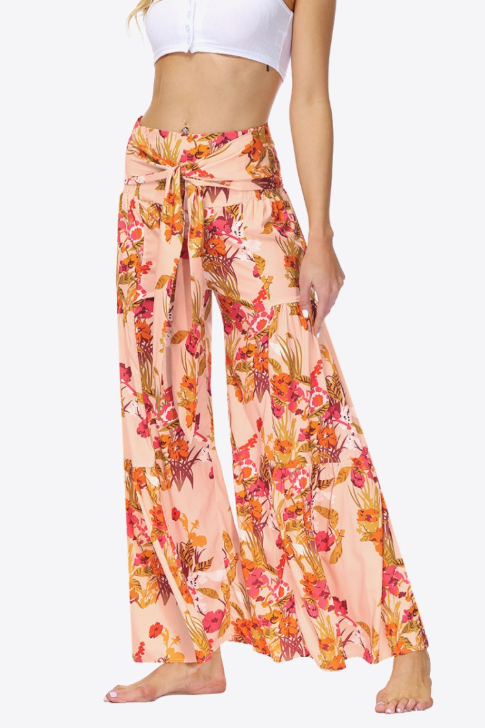 Culottes escalonados con lazo floral en la cintura