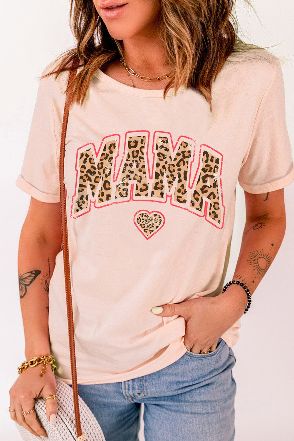 Camiseta de cuello redondo con gráfico de corazón de MAMA