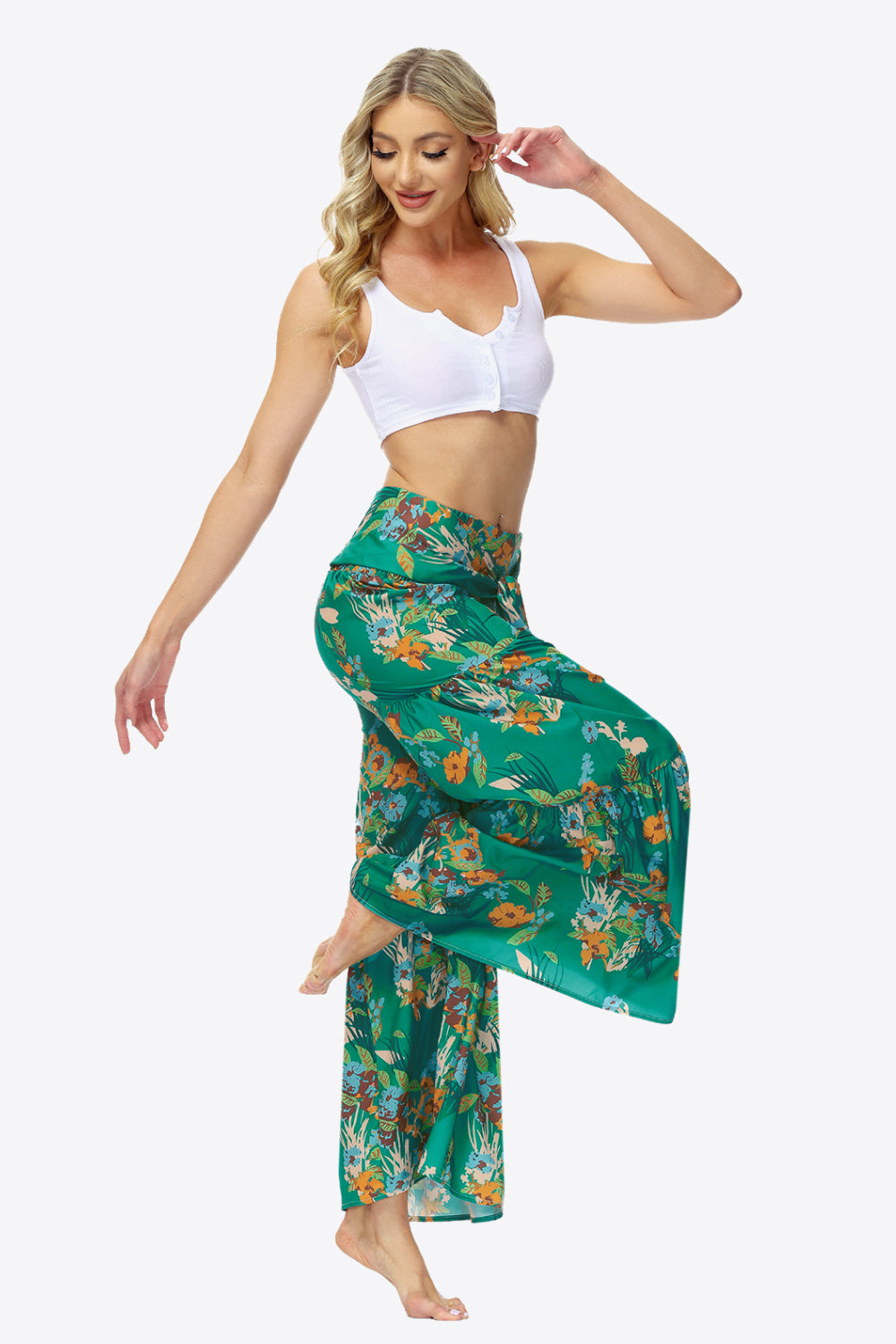 Culottes escalonados con lazo floral en la cintura