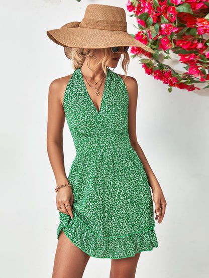 Vestido floral con volantes en el bajo y cuello halter de Ditsy