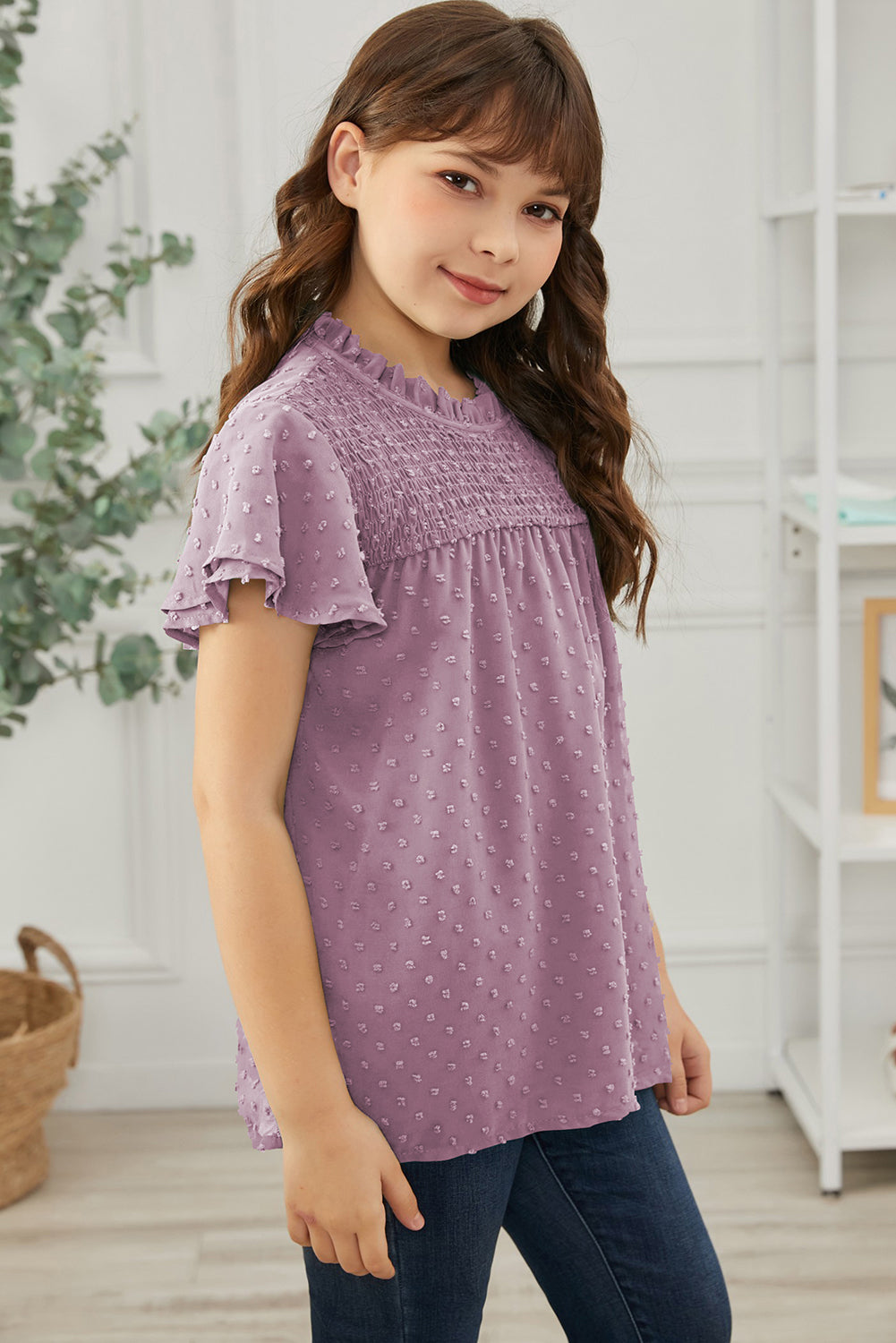 Blusa de manga volante con fruncido de lunares suizos para niñas