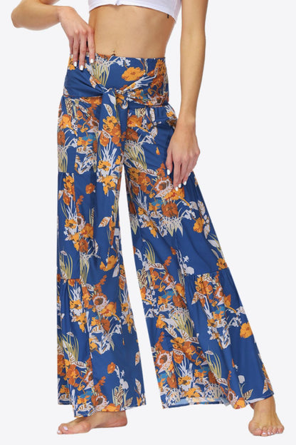 Culottes escalonados con lazo floral en la cintura