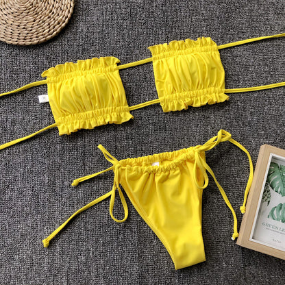 Conjunto de bikini fruncido con ribete de volantes