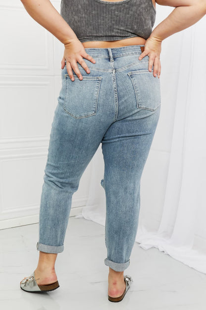 Judy Blue Malia Jeans boyfriend de tiro medio de tamaño completo