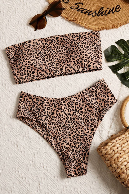 Conjunto de top y braguitas de baño de leopardo