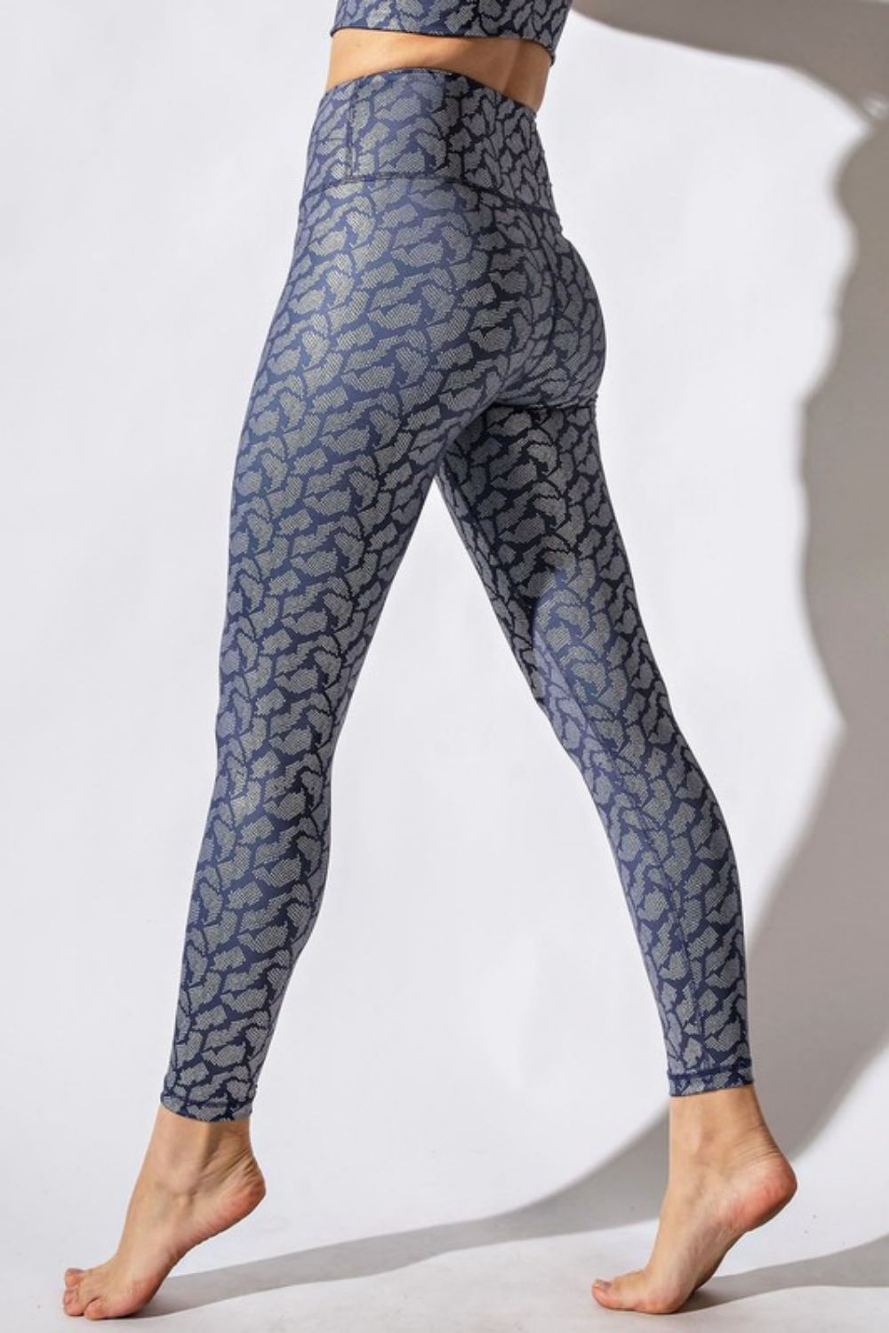 Leggings de yoga de tiro alto estampados de tamaño completo Rae Mode