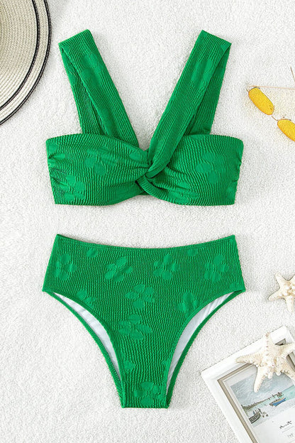 Bikini texturizado con detalles retorcidos