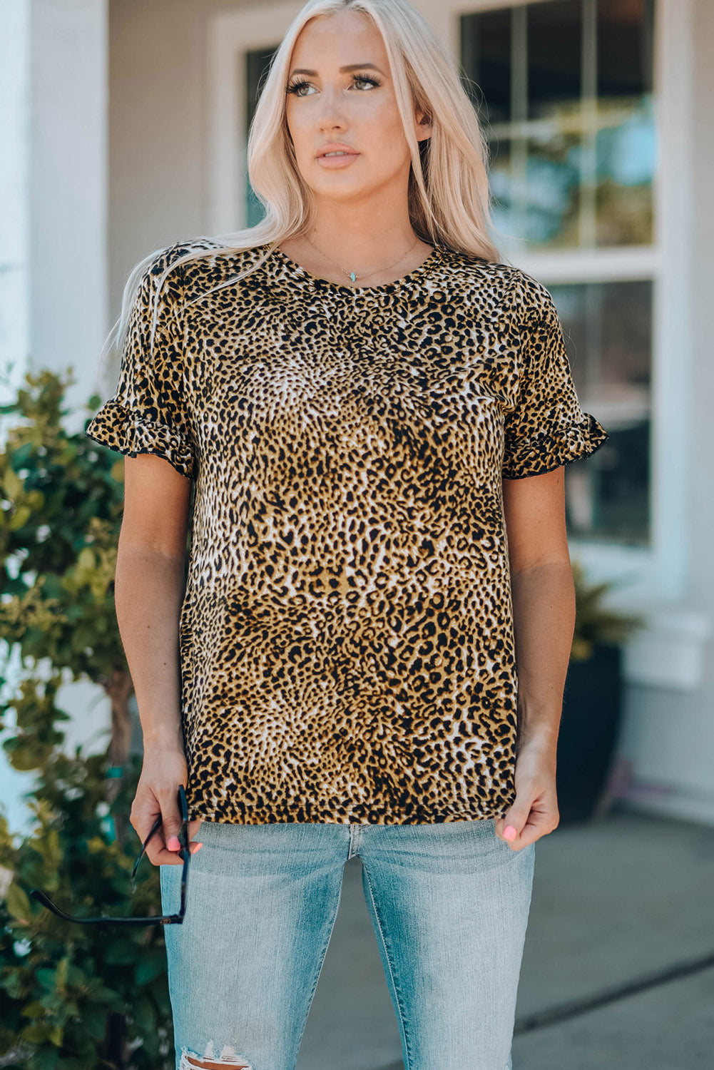 Camiseta de manga corta con volantes de leopardo para mujer