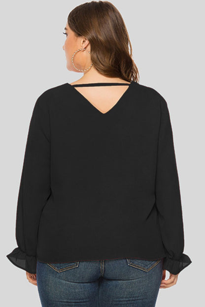 Blusa de manga con volantes recortados de talla grande