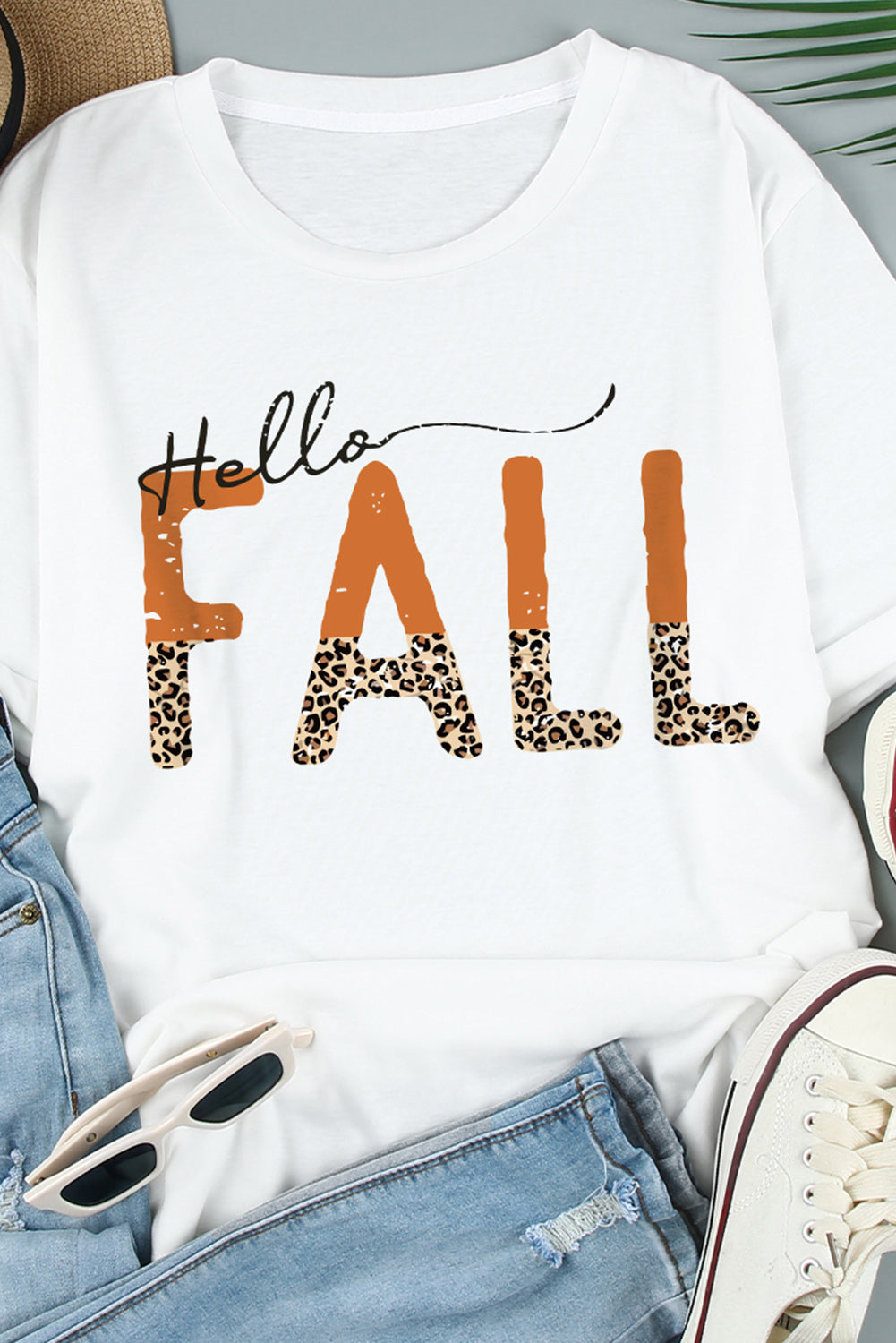 Camiseta gráfica HOLA OTOÑO