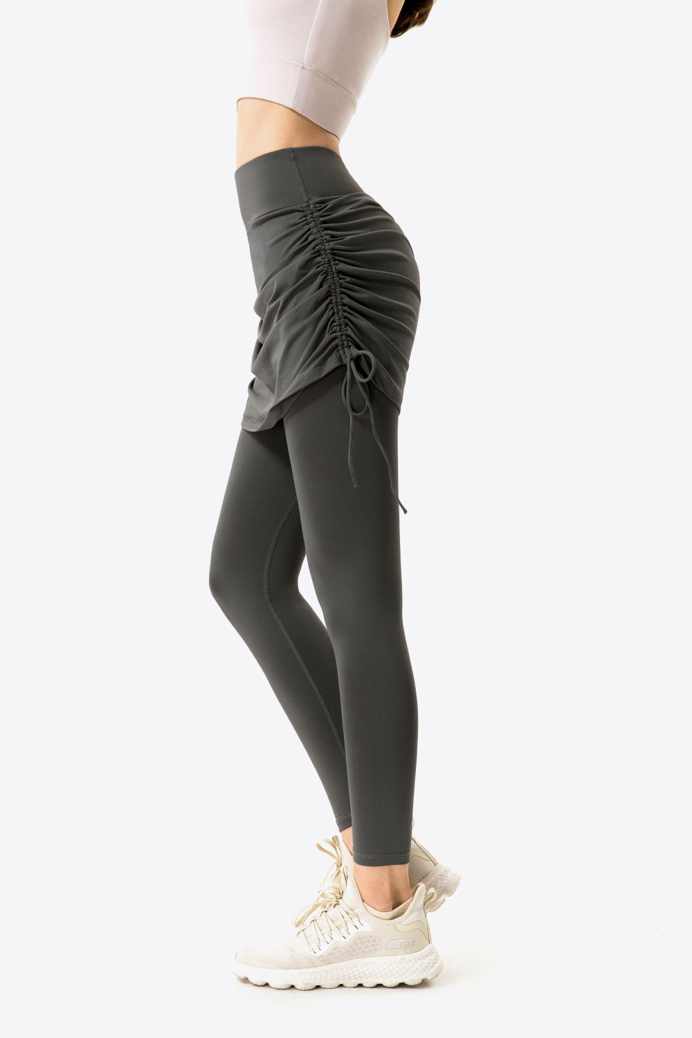 Leggings de yoga con capas fruncidas y cordón